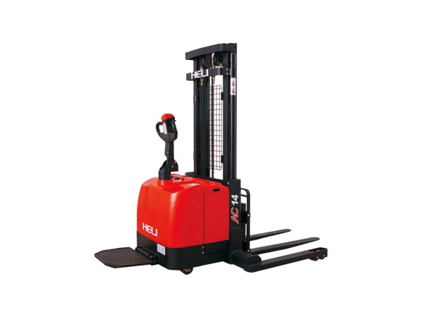 1.4噸寬腿電動(dòng)堆垛車(chē)